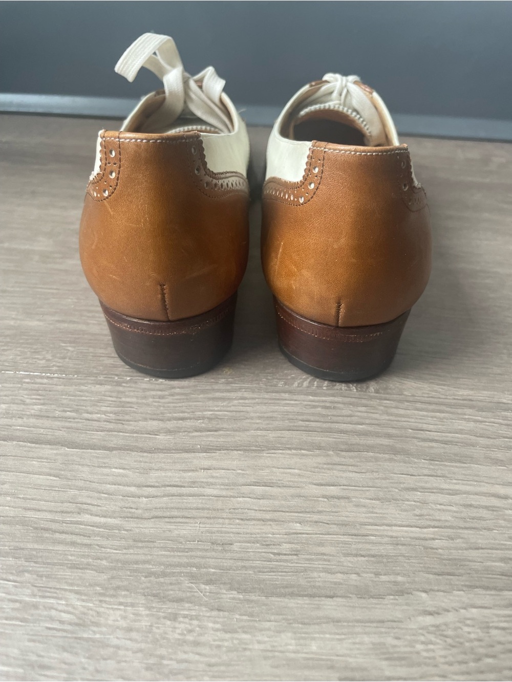 Vintage Ralph Lauren Two-Tone Brown and Cream Wingtip Oxfords 6.5 Shoes - Picture 10 of 16